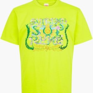 Large Supreme crest tee.